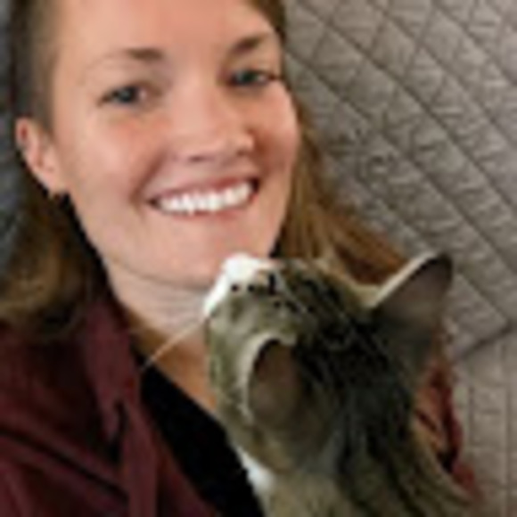 Meet your Posher, Rebekah - Picture 1 of 1